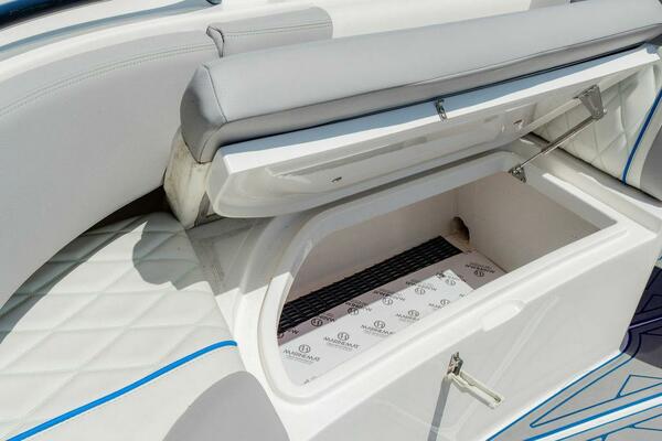 34ft Fountain Yacht For Sale