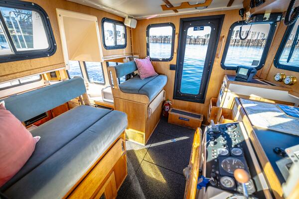 OLD BRO 32ft Nordic Tugs Yacht For Sale