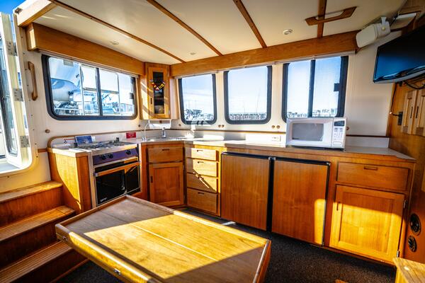 OLD BRO 32ft Nordic Tugs Yacht For Sale