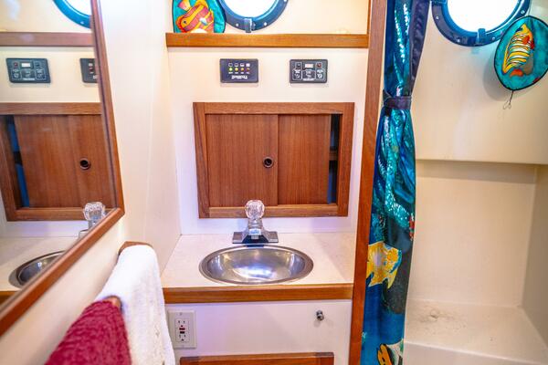 OLD BRO 32ft Nordic Tugs Yacht For Sale