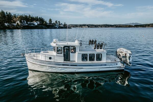 OLD BRO 32ft Nordic Tugs Yacht For Sale