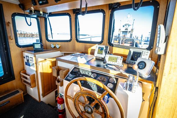 OLD BRO 32ft Nordic Tugs Yacht For Sale