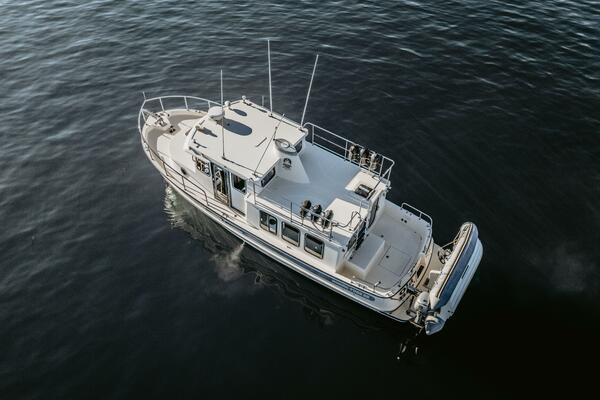OLD BRO 32ft Nordic Tugs Yacht For Sale