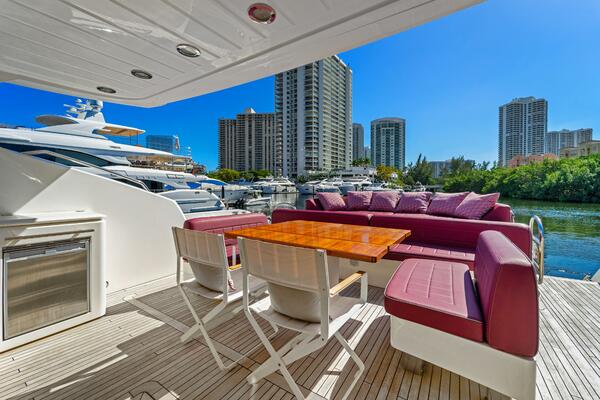 84ft Sunseeker Yacht For Sale