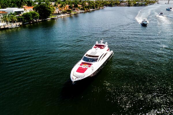 84ft Sunseeker Yacht For Sale