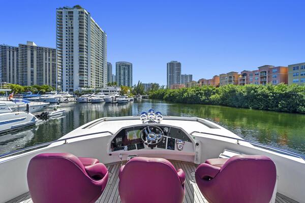 84ft Sunseeker Yacht For Sale