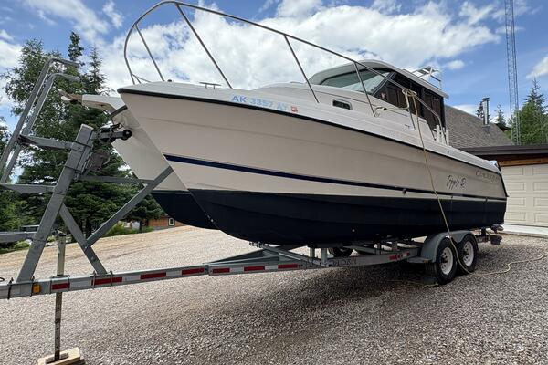 27ft Glacier Bay Yacht For Sale
