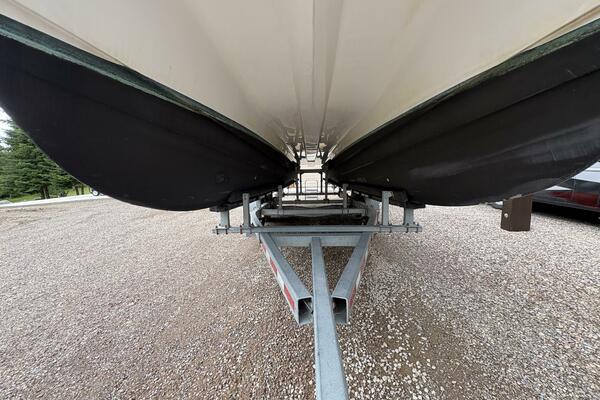 27ft Glacier Bay Yacht For Sale