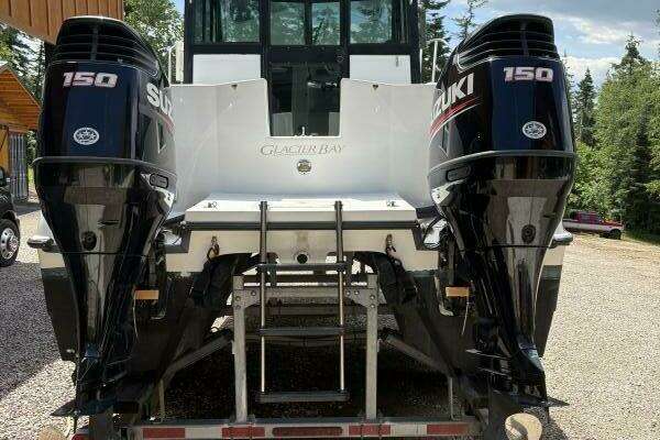 Glacier Bay  Yacht For Sale