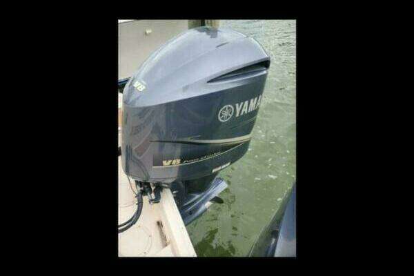 Grady-White 330 Express Yacht For Sale