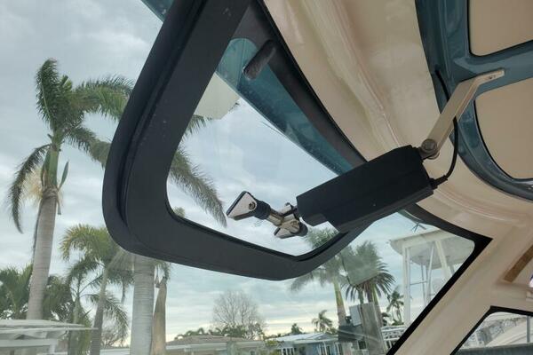 Rising Sun 33ft Grady White Yacht For Sale