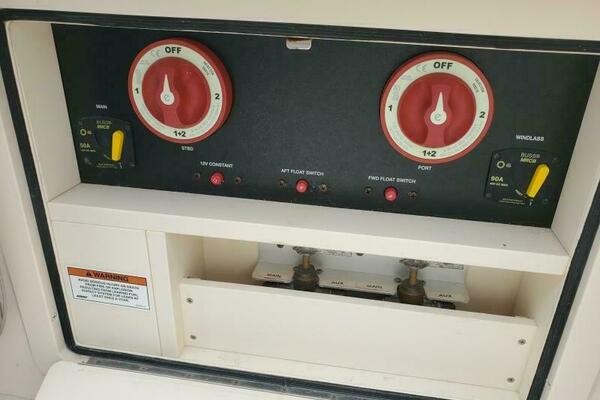 Rising Sun 33ft Grady White Yacht For Sale