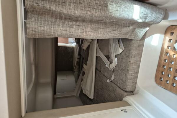 Rising Sun 33ft Grady White Yacht For Sale