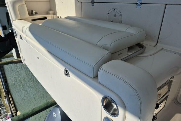 Rising Sun 33ft Grady White Yacht For Sale