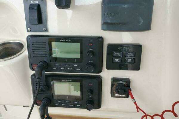 Grady-White 330 Express Yacht For Sale