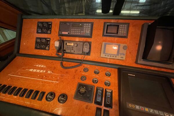 80ft Monte Fino Yacht For Sale