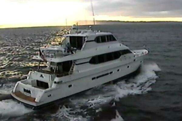 Monte Fino Skylounge 80 Yacht For Sale