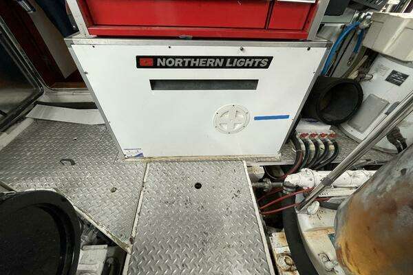 Monte Fino Skylounge 80 Yacht For Sale