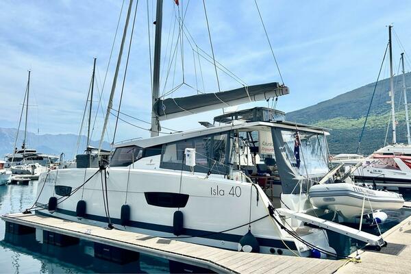Kalumburu 39ft Fountaine Pajot Yacht For Sale