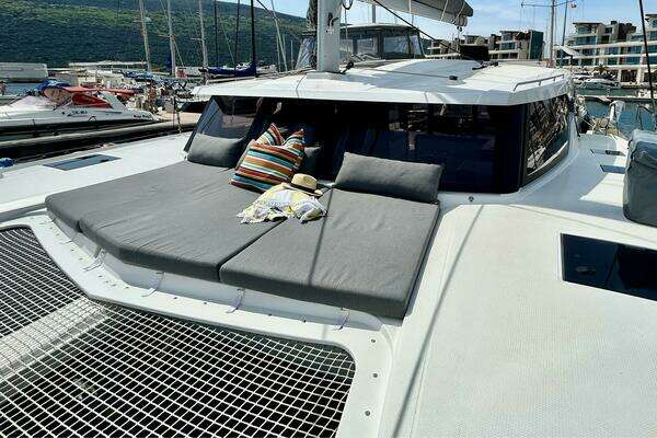 Fountaine Pajot Isla 40 Yacht For Sale