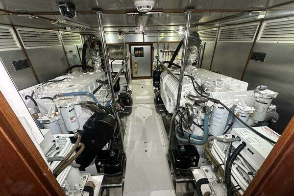 Custom High Star 58 Yacht For Sale