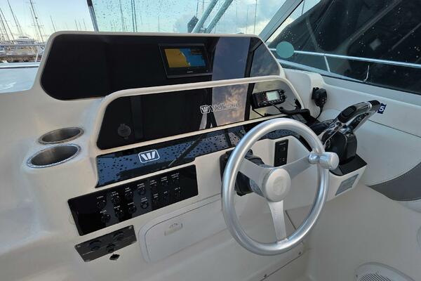 Deya Vu 27ft Wellcraft Yacht For Sale