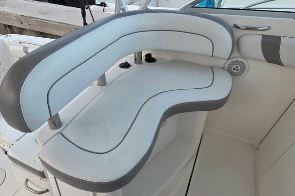 Deya Vu 27ft Wellcraft Yacht For Sale