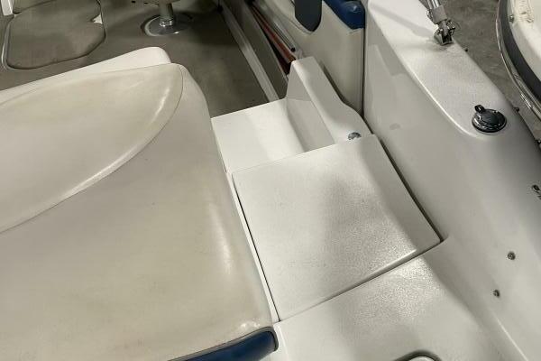 22ft Four Winns Yacht For Sale