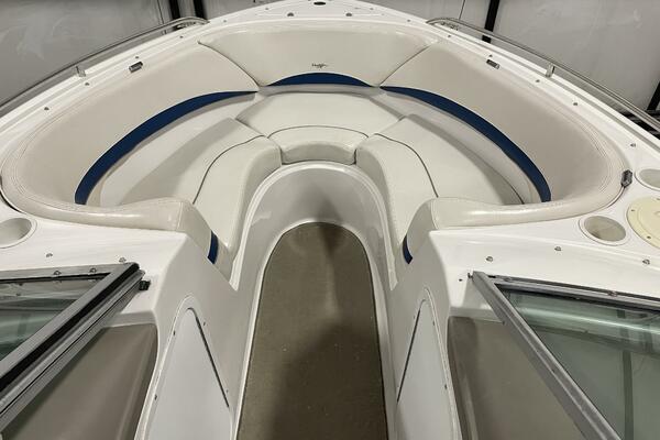 22ft Four Winns Yacht For Sale