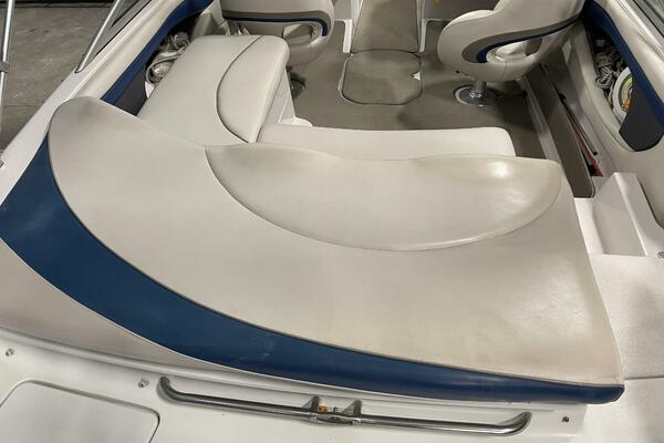 22ft Four Winns Yacht For Sale