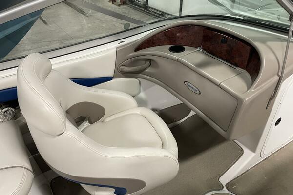 22ft Four Winns Yacht For Sale