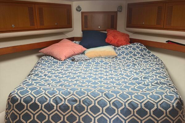 Cabo 45 EMMA - Interior Bow Cabin