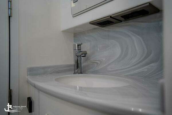 Valhalla Boatworks V-46 Yacht For Sale