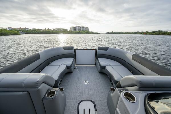 22ft Veranda Yacht For Sale