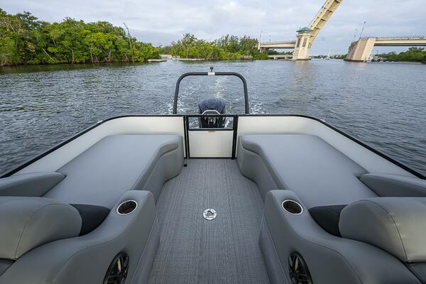 22ft Veranda Yacht For Sale