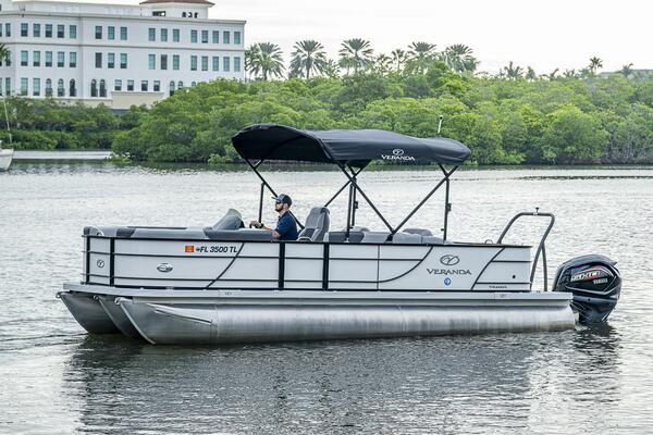 22ft Veranda Yacht For Sale