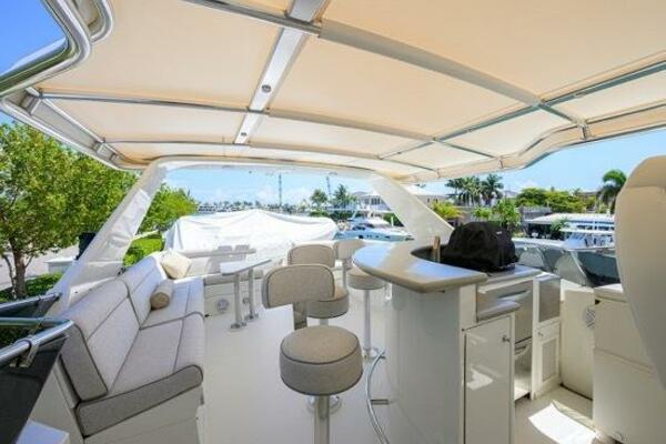 POMBOO 70ft Hatteras Yacht For Sale