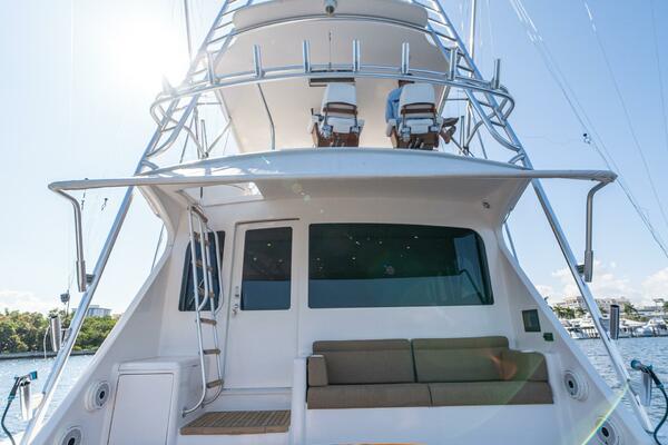 RUNNING OVER 68ft Viking Yacht For Sale