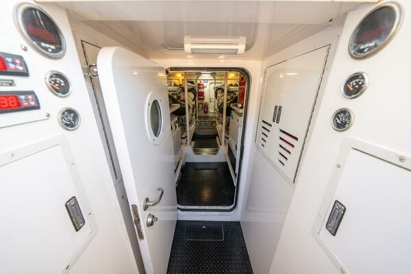 RUNNING OVER 68ft Viking Yacht For Sale