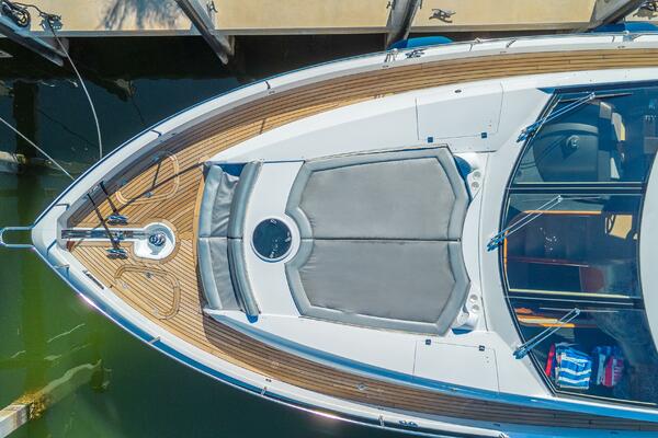 BIG CHUBBY XL 75ft Sunseeker Yacht For Sale
