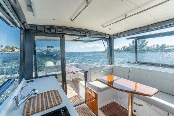 In Stock MJM 42 005 42ft MJM Yacht For Sale