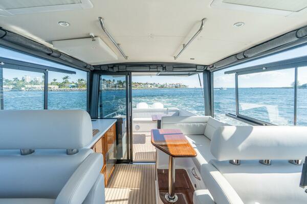 In Stock MJM 42 005 42ft MJM Yacht For Sale