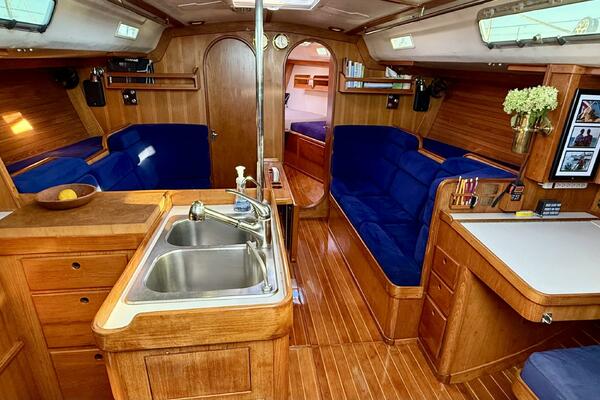 Tenacious 47ft J Boats Yacht For Sale