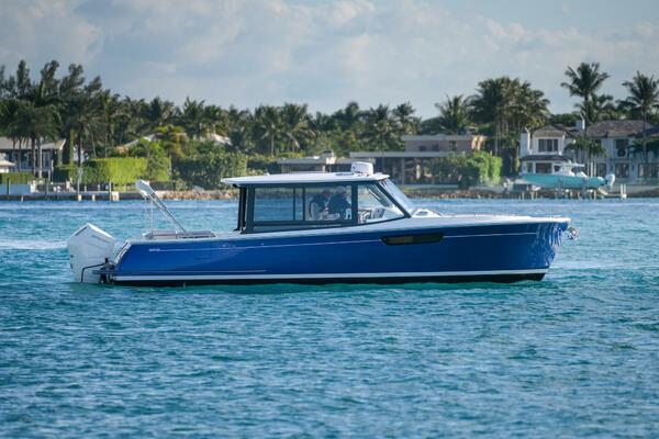 In stock 2026 MJM 3 053 38ft MJM Yacht For Sale