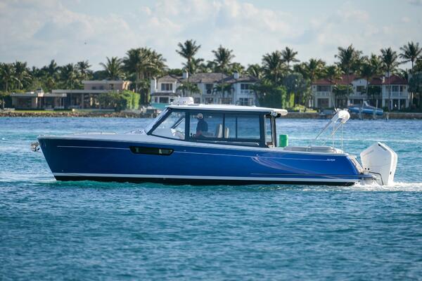 In stock 2026 MJM 3 053 38ft MJM Yacht For Sale