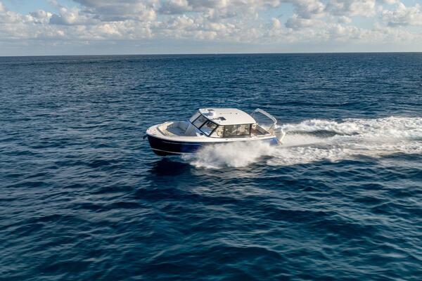 In stock 2026 MJM 3 053 38ft MJM Yacht For Sale