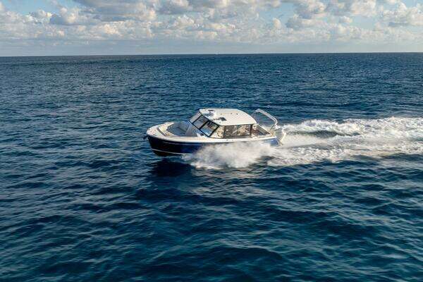 38-ft-MJM-2026-3-In-stock 2026 MJM 3-053 North Palm Beach Florida United States  yacht for sale