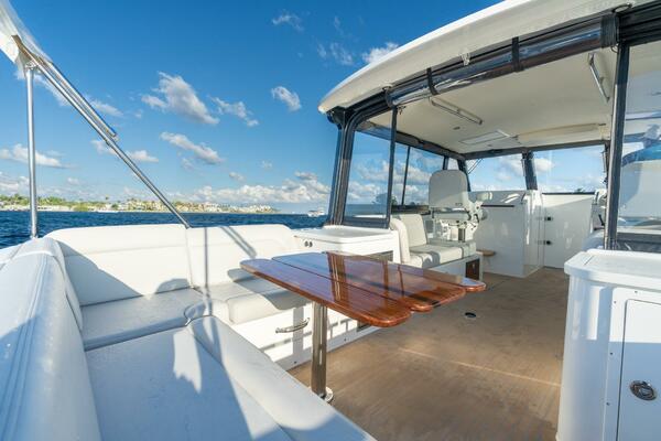 In stock 2026 MJM 3 053 38ft MJM Yacht For Sale