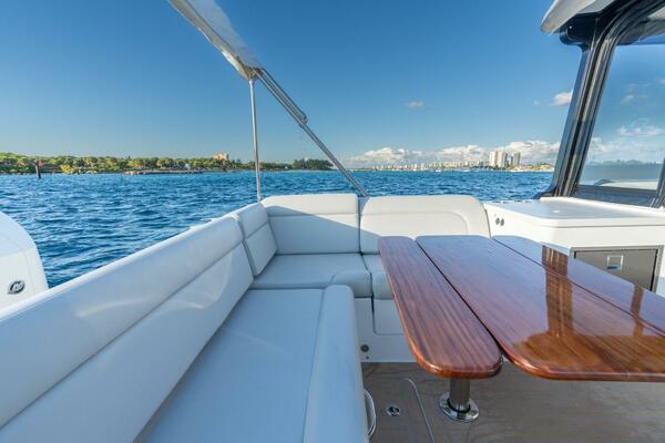 In stock 2026 MJM 3 053 38ft MJM Yacht For Sale