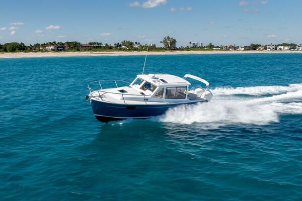 In Stock 2025 MJM 35 064 38ft MJM Yacht For Sale